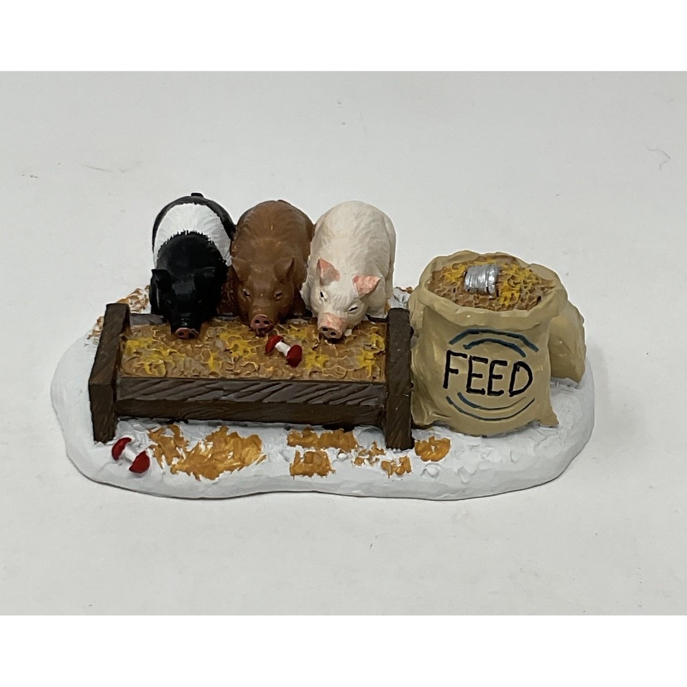 Dept 56 Village Accessories Mistletoe Farm Piglets Christmas 4054243